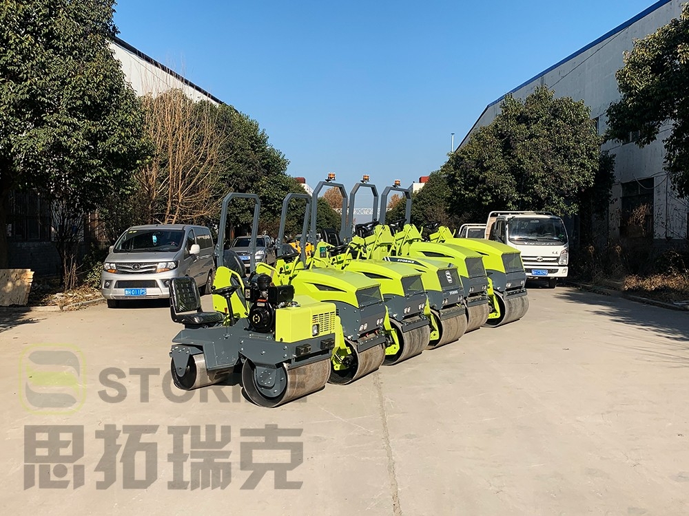國內的小型壓路機比國外的貴，價(jià)格到底差在哪里？