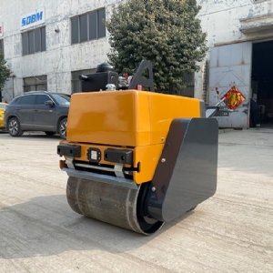 手扶壓路機SVH60M